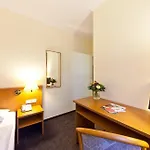 Signature Hansahof 3*