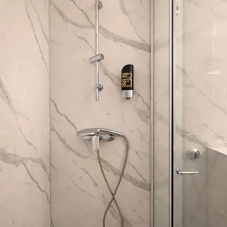 Hotel Signature Hansahof 3*