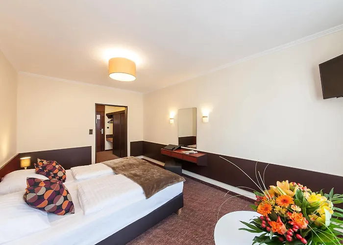 Hotel Signature Hansahof 3*